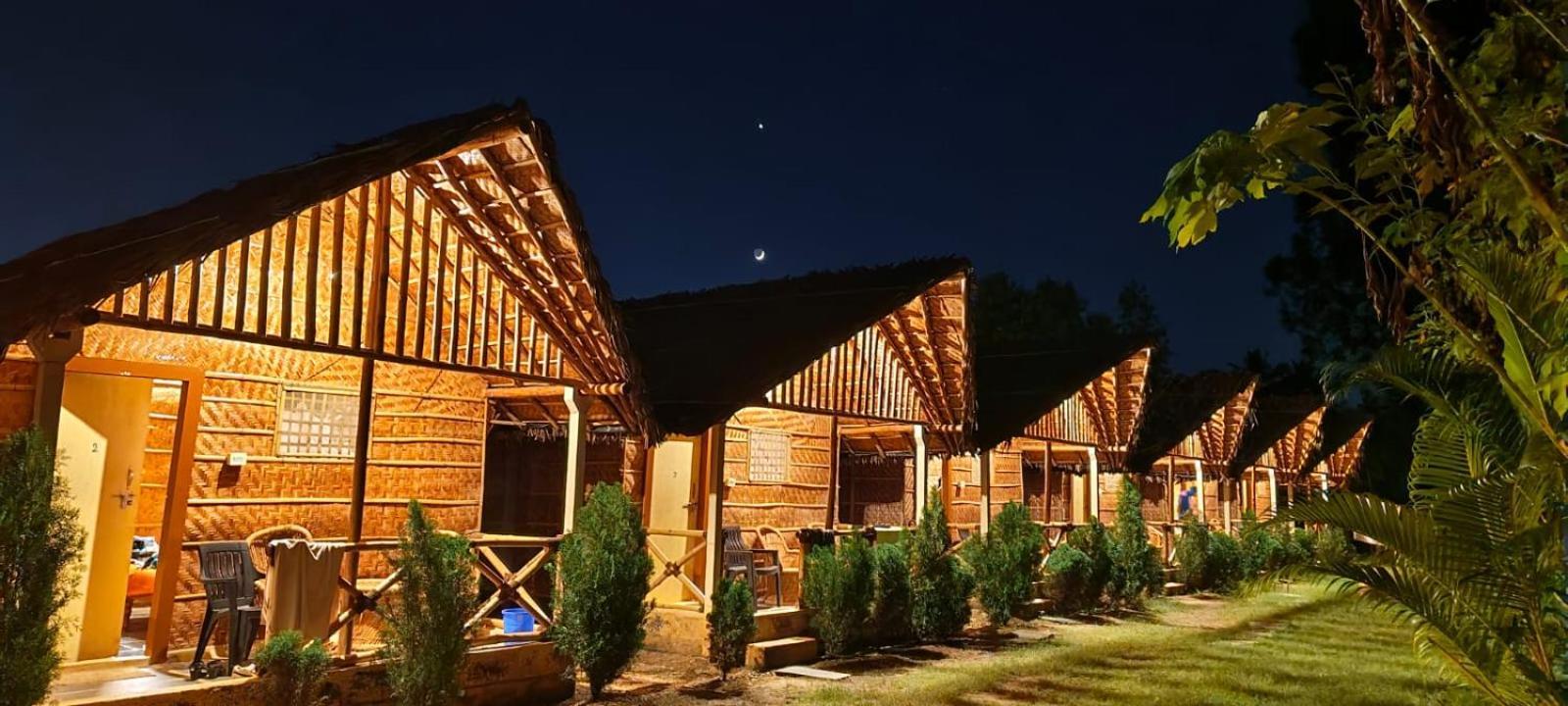 Lazy Panda Hotel ฮัมปี ภายนอก รูปภาพ
